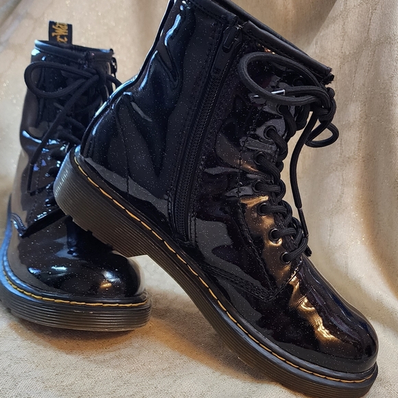 Dr. Martens Shoes - DR MARTENS GLITTER COMBAT BOOTS SZ 5